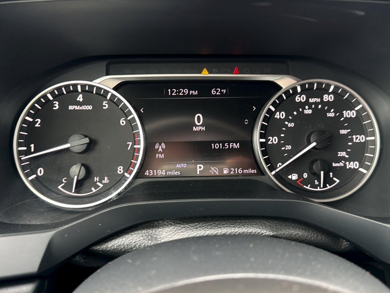2024 Nissan Pathfinder Base
