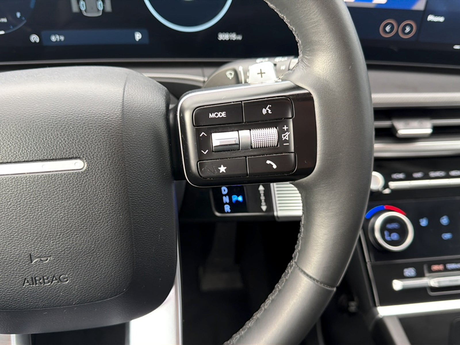 2025 Hyundai Santa Fe Base