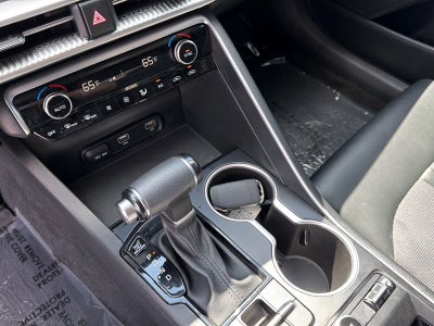 2024 Kia K5 Base