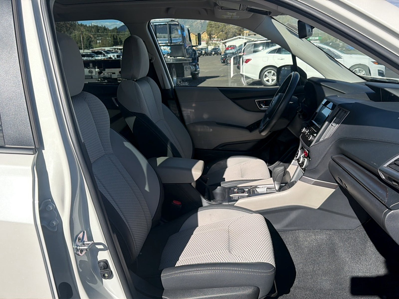 2023 Subaru Forester Base