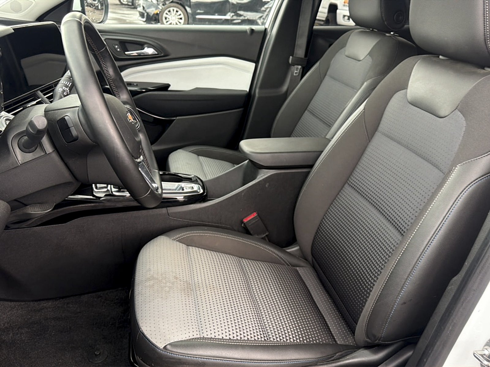 2024 Chevrolet Trax Base