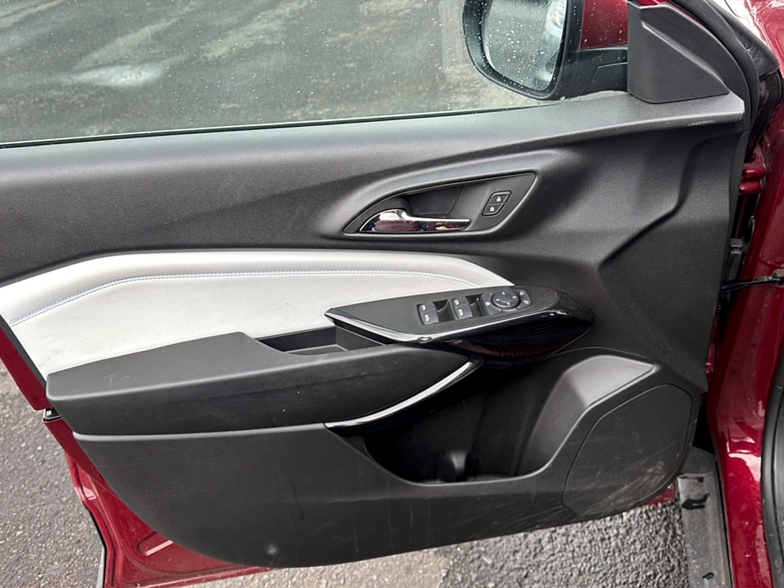 2025 Chevrolet Trax Base