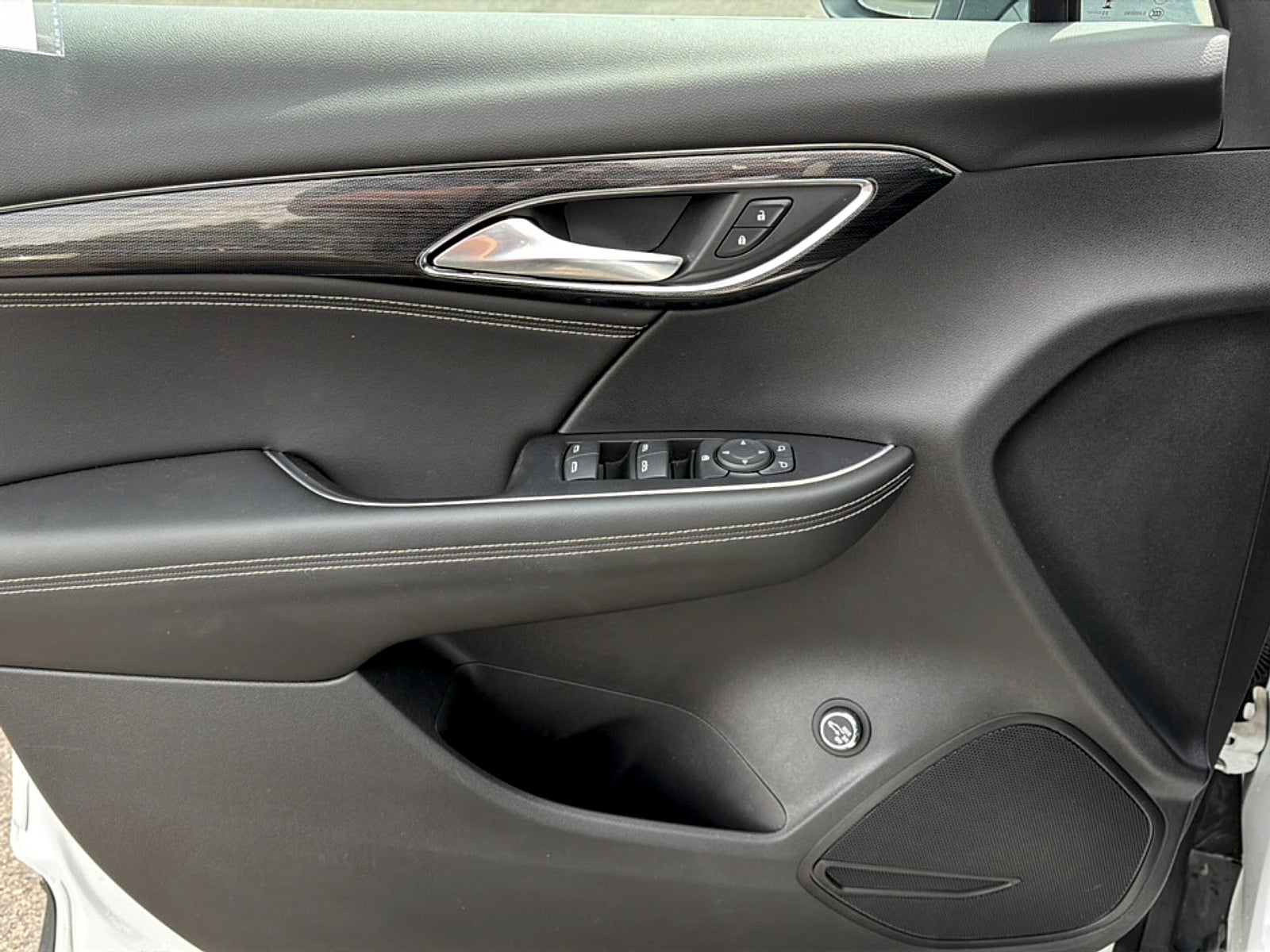 2023 Buick Envision Base