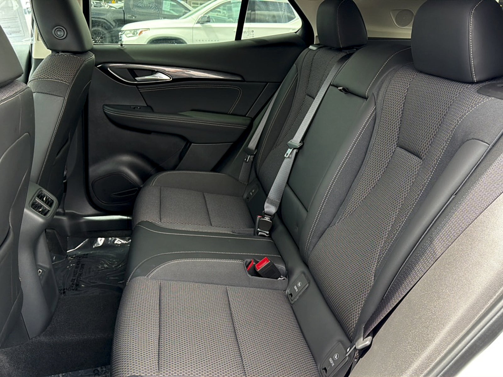 2023 Buick Envision Base
