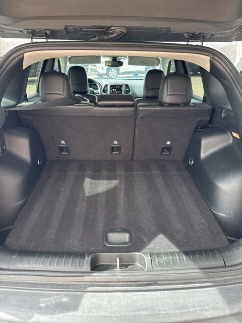 2023 Jeep Cherokee Altitude