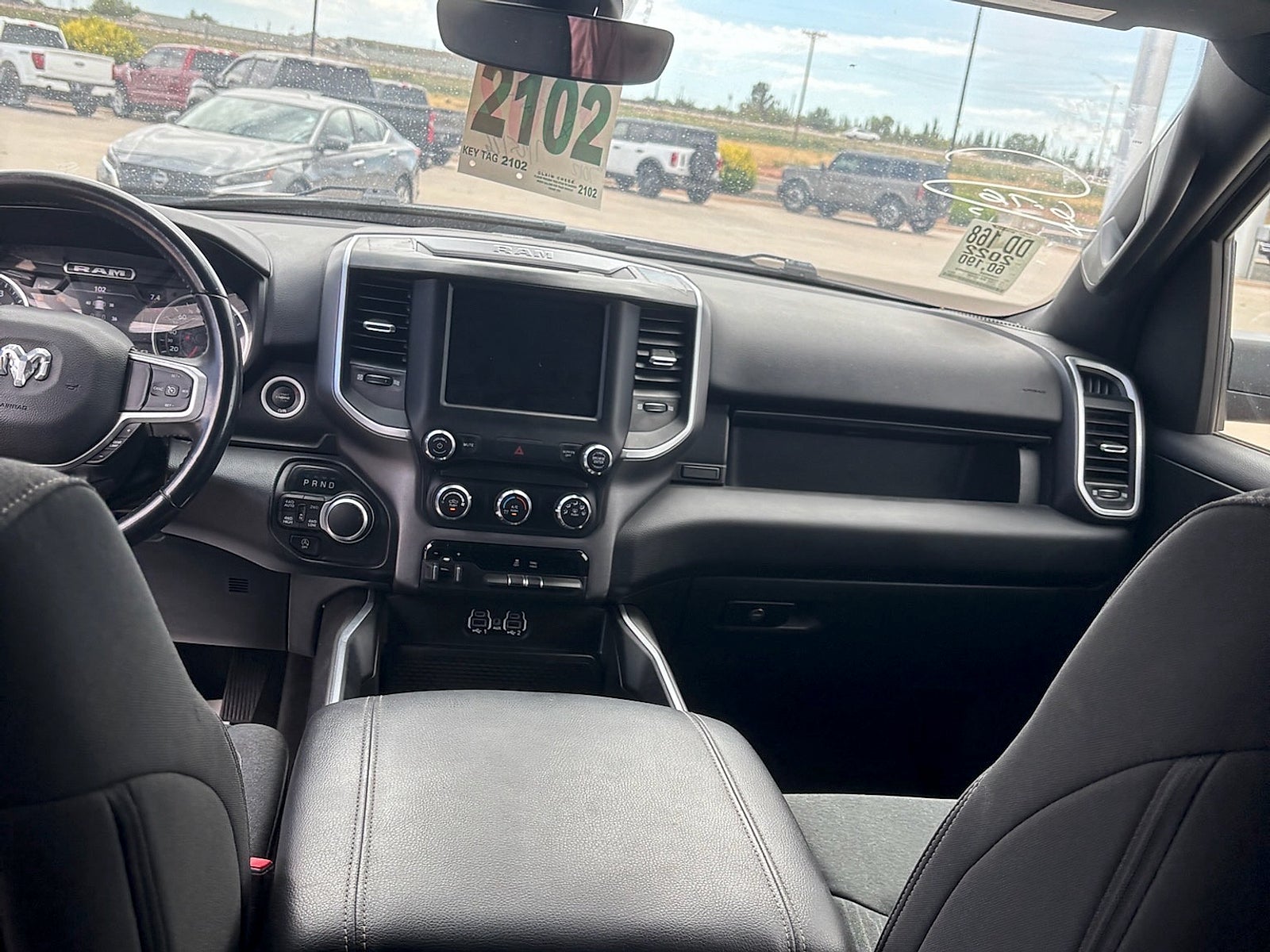 2022 RAM 1500 Big Horn Crew Cab 4x4 5'7" Box