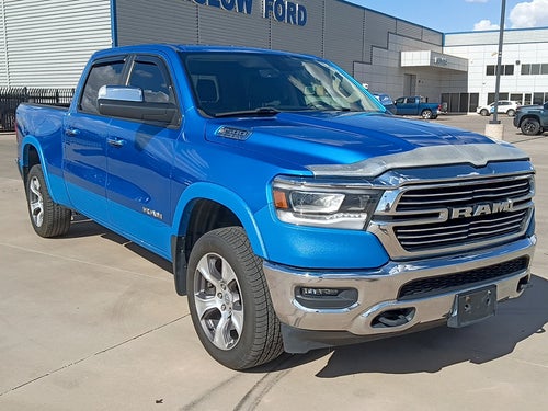 2020 RAM 1500 Laramie Crew Cab 4x4 6'4" Box