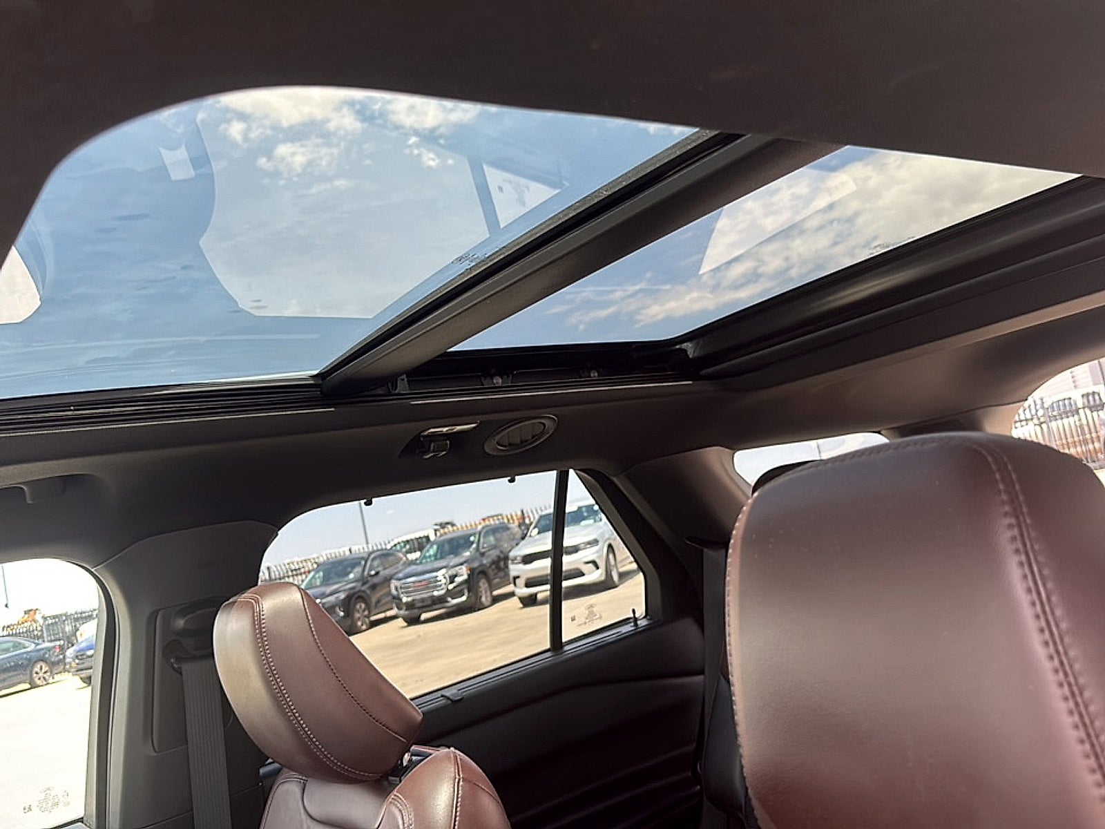 2021 Ford Explorer Platinum