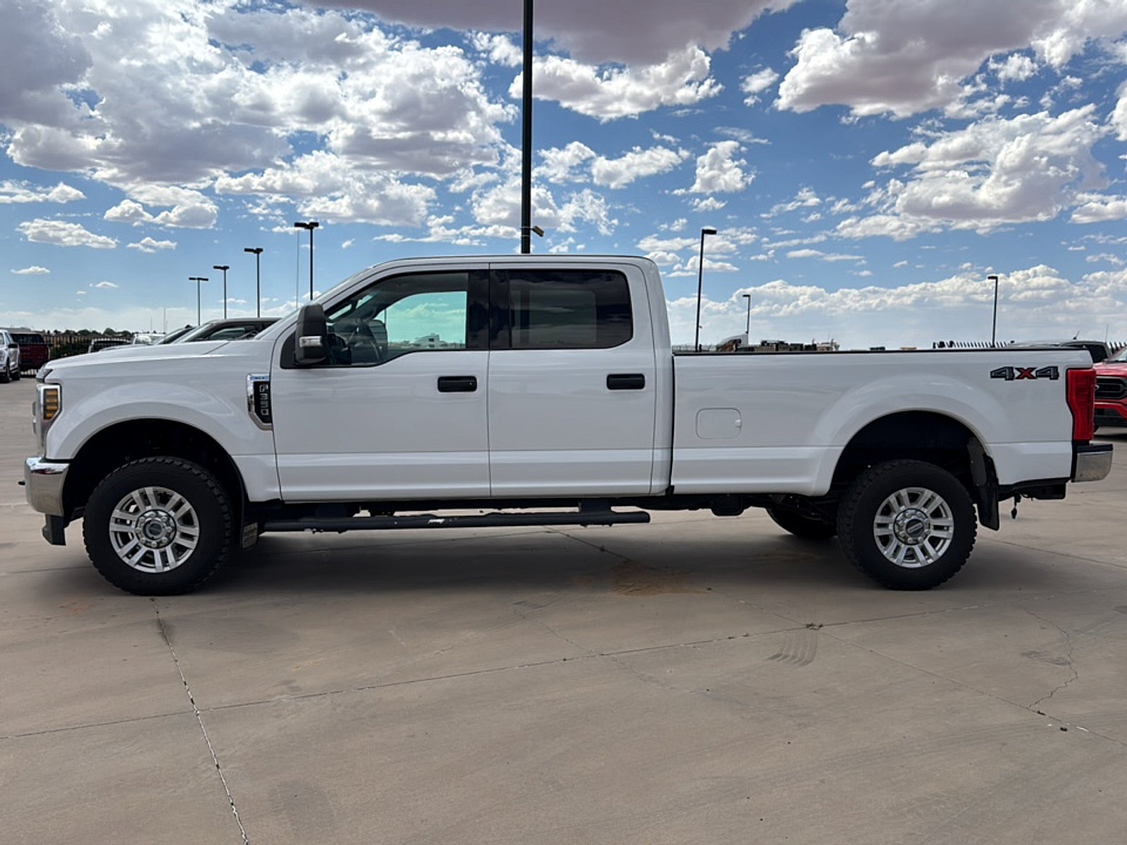 2019 Ford Super Duty F-350 SRW XL