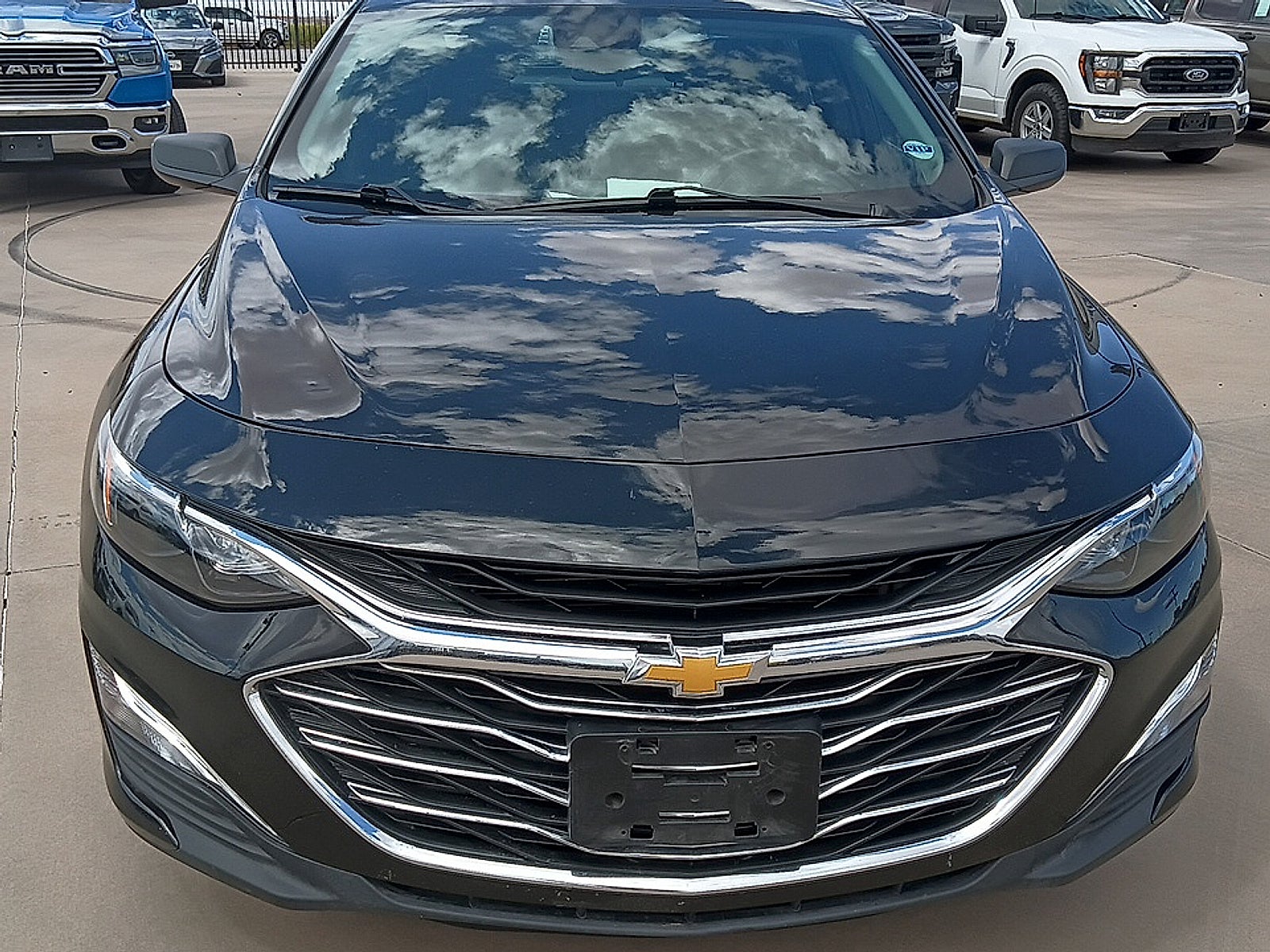 2024 Chevrolet Malibu FWD 1FL