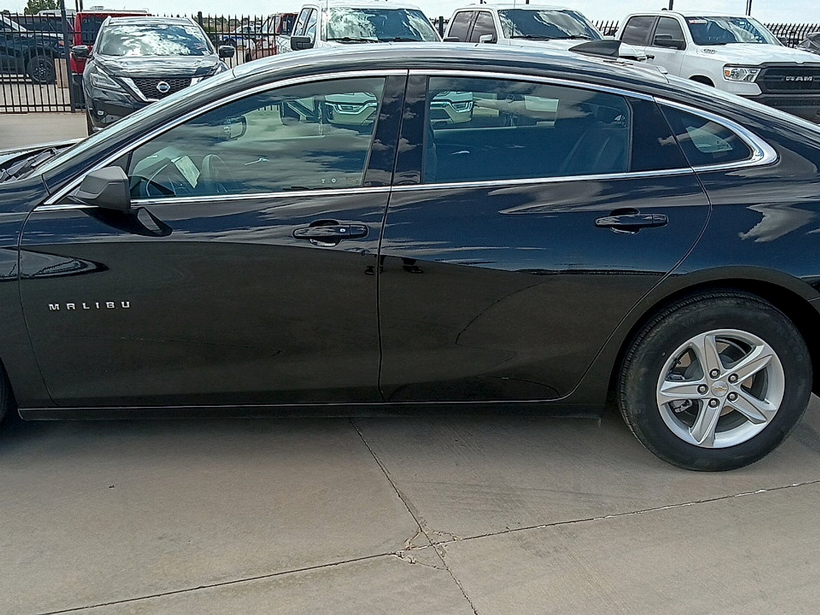 2024 Chevrolet Malibu FWD 1FL