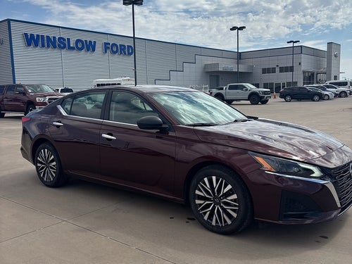 2025 Nissan Altima SV FWD