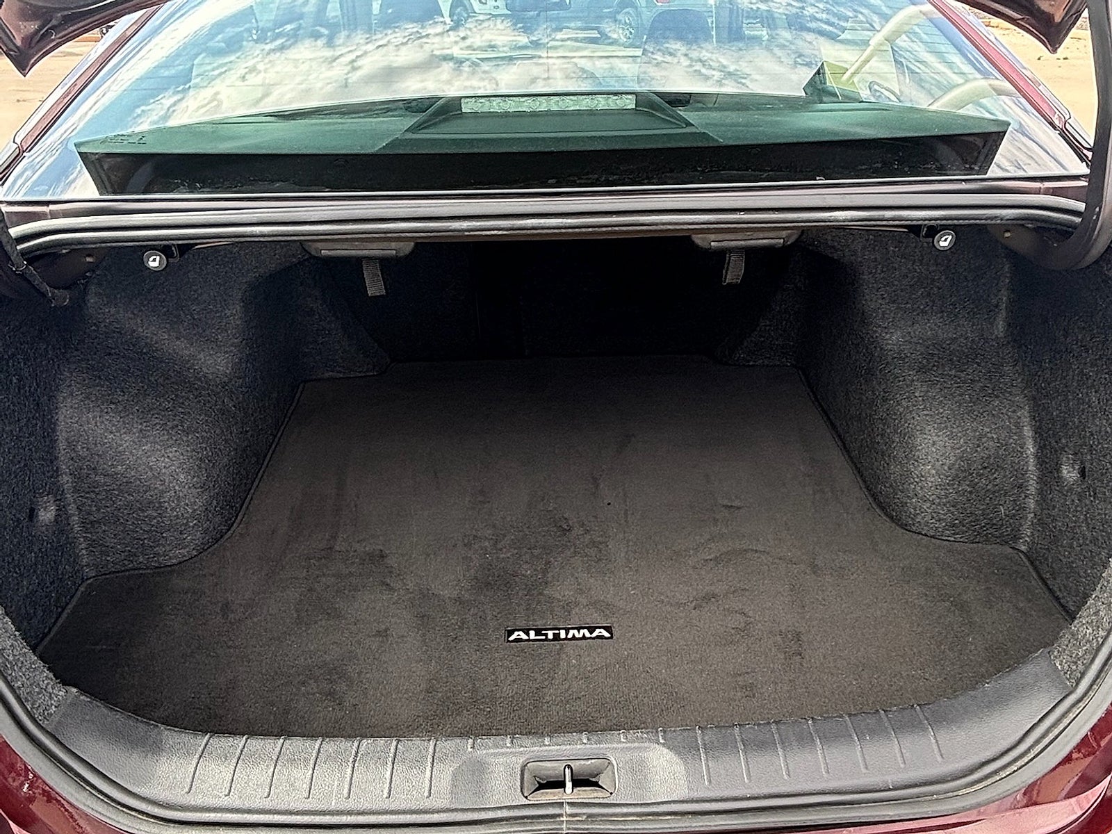 2025 Nissan Altima SV FWD