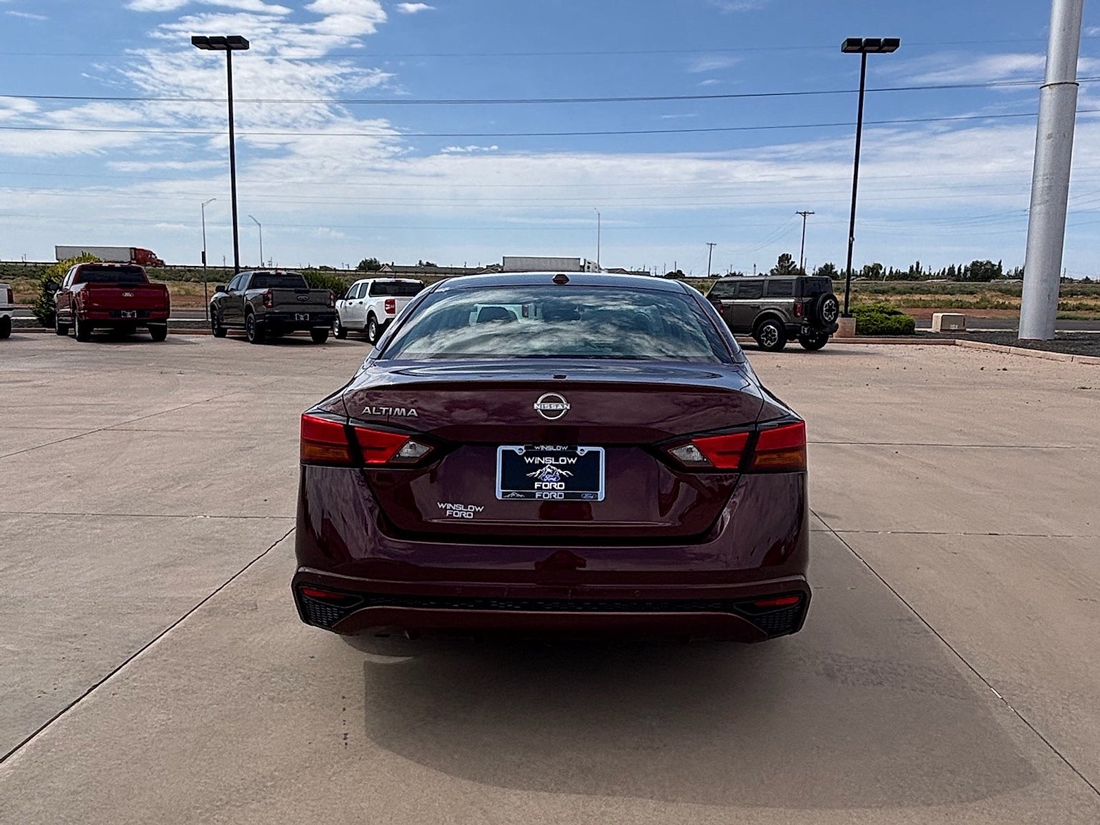2025 Nissan Altima SV FWD