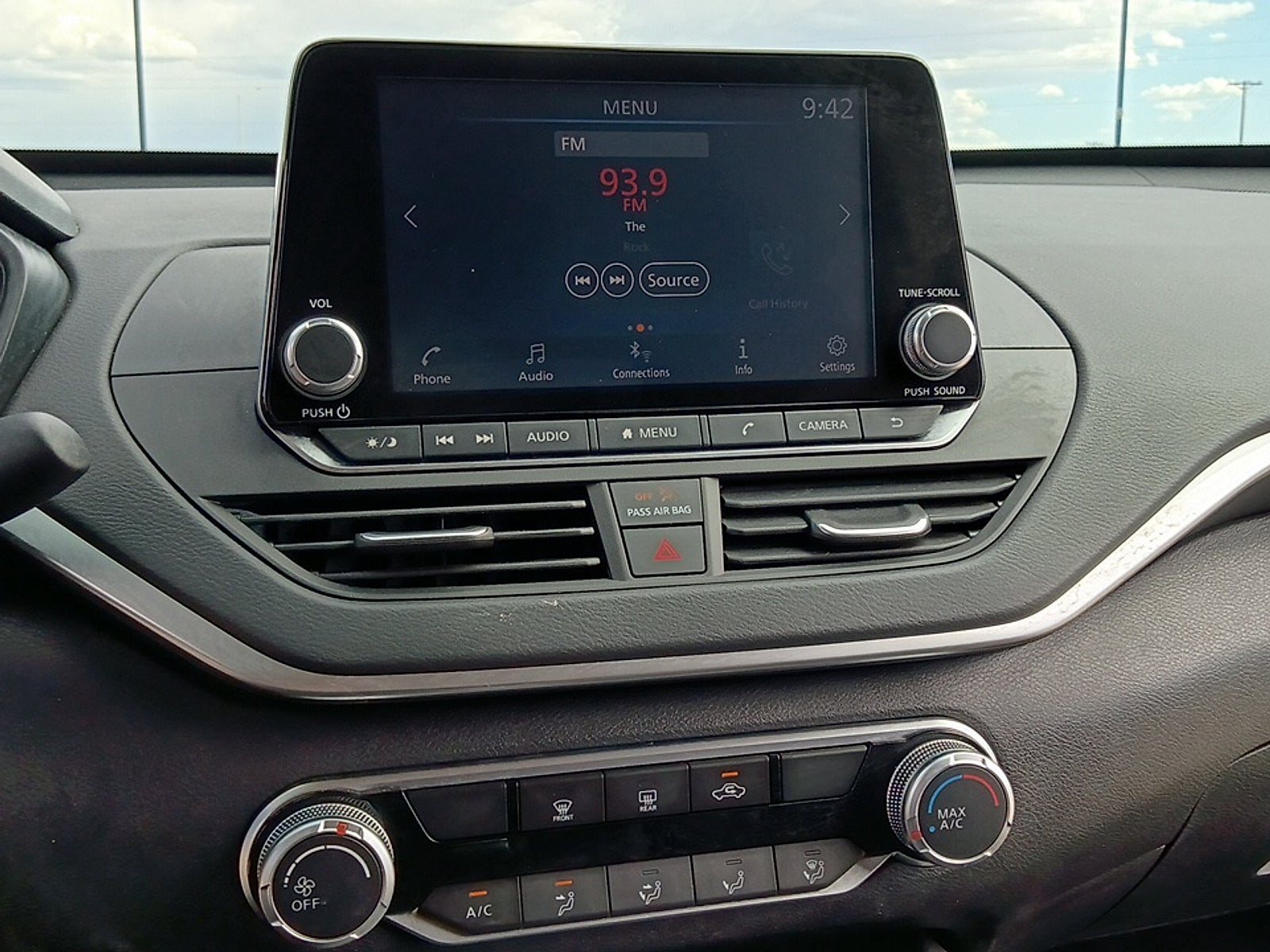 2022 Nissan Altima SV FWD
