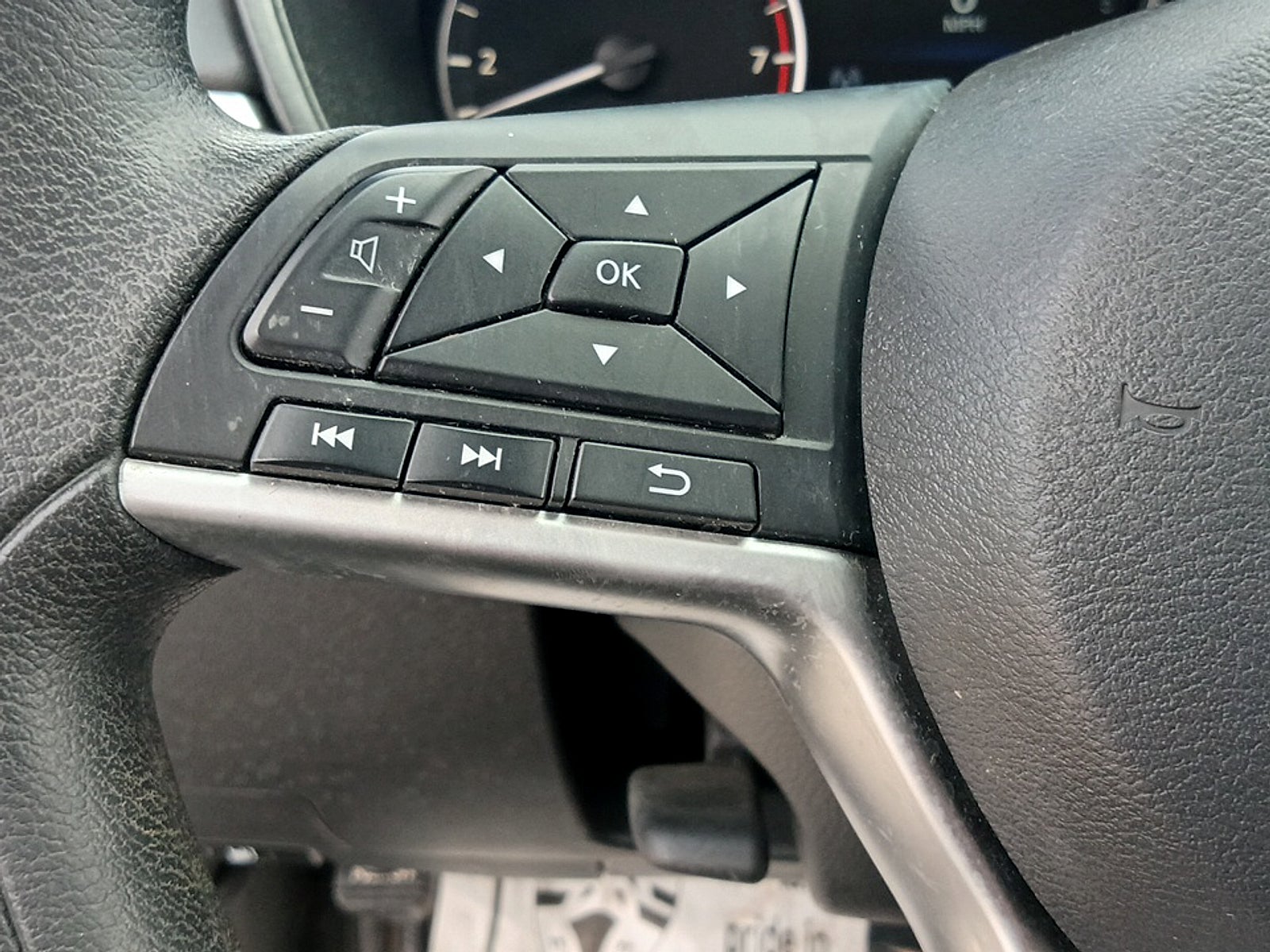 2022 Nissan Altima SV FWD