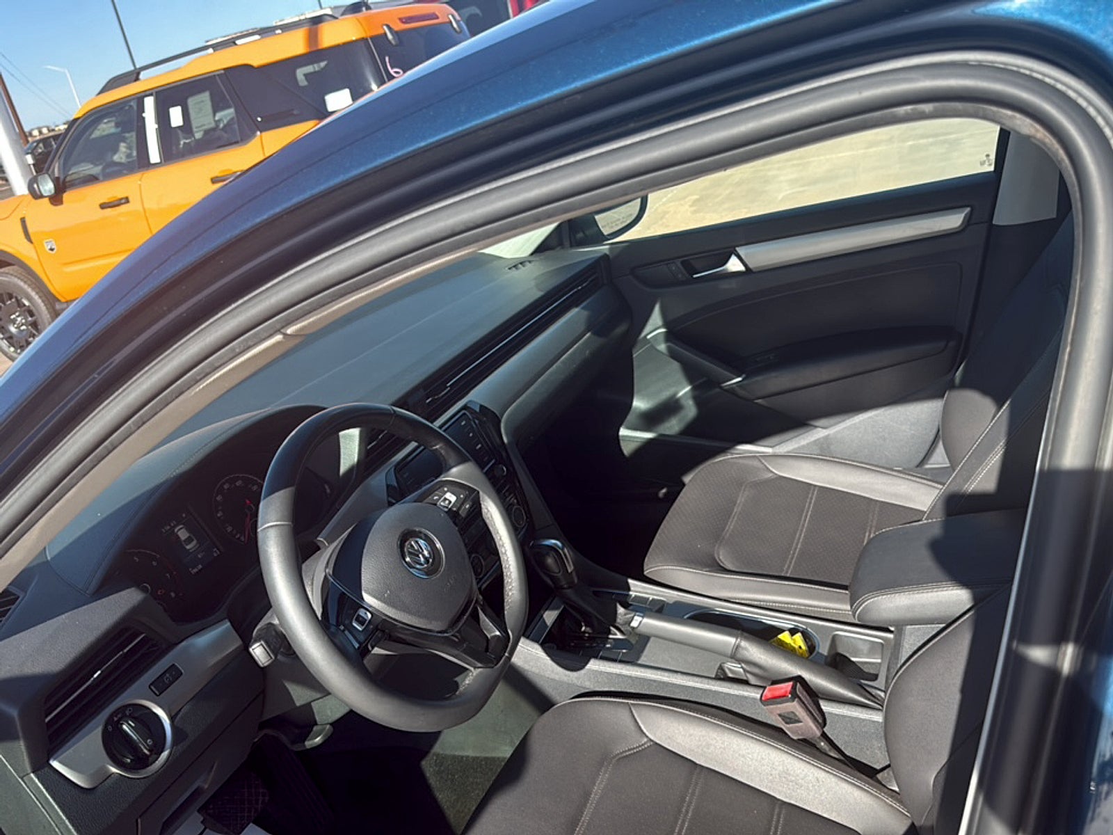 2022 Volkswagen Passat 2.0T SE