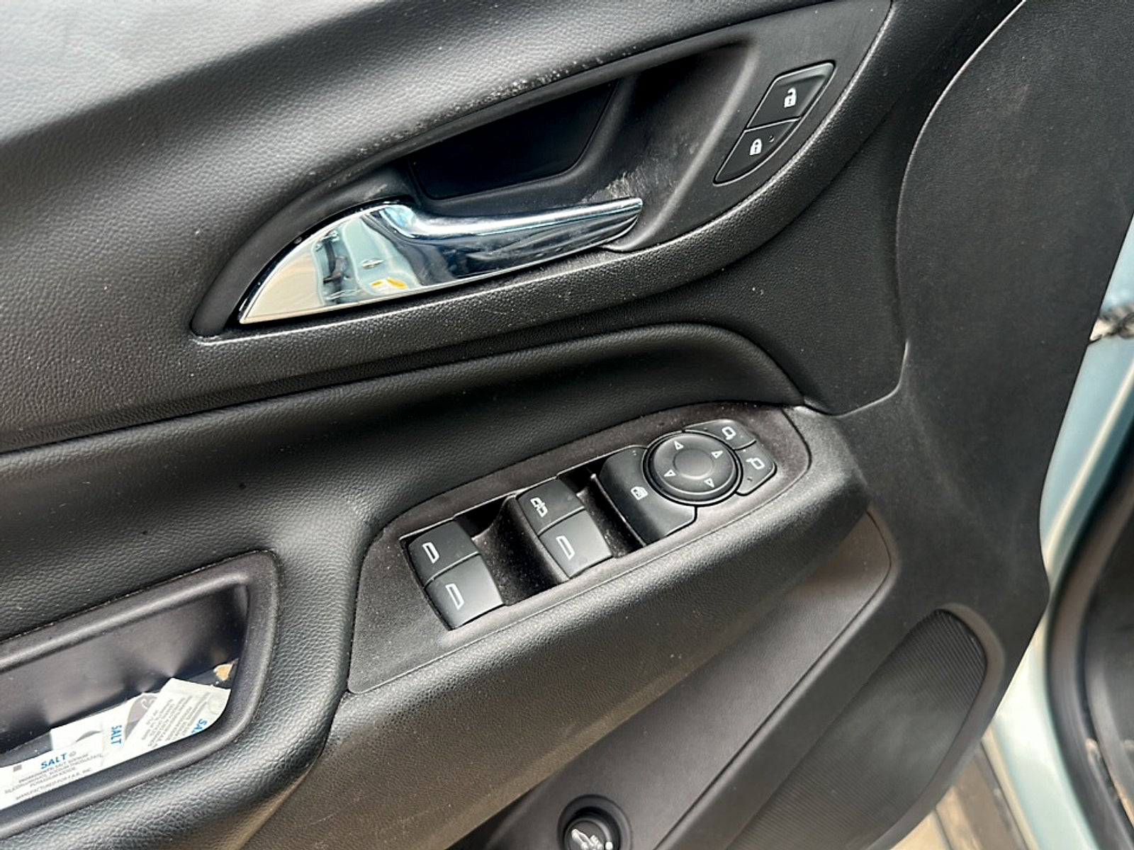 2022 Chevrolet Equinox FWD LT
