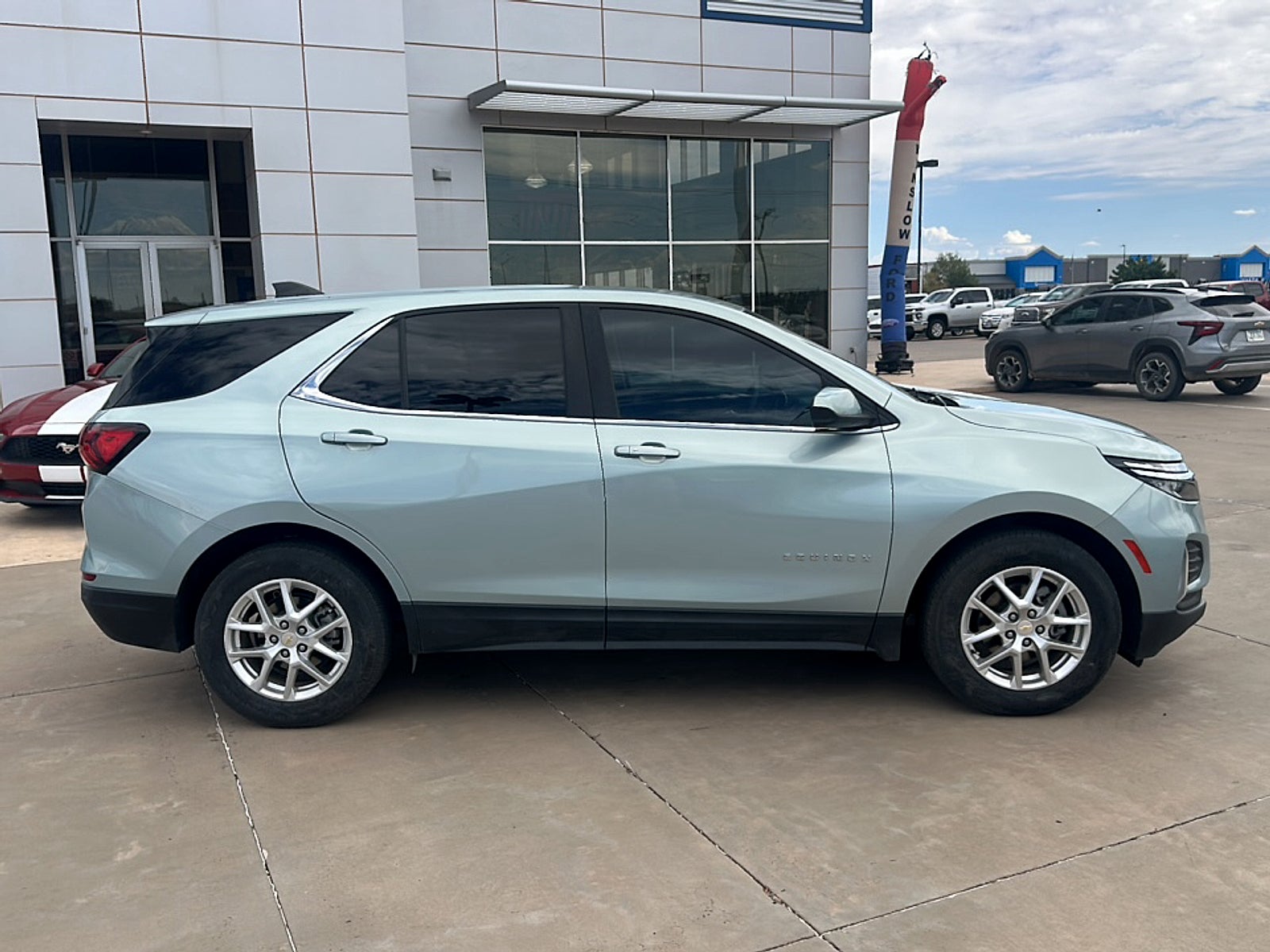 2022 Chevrolet Equinox FWD LT