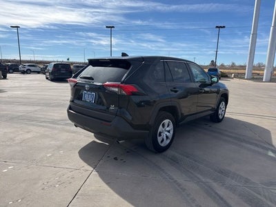2024 Toyota RAV4 LE