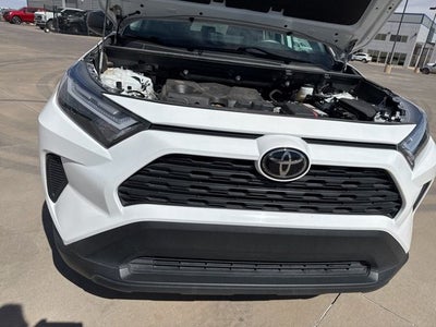 2024 Toyota RAV4 LE