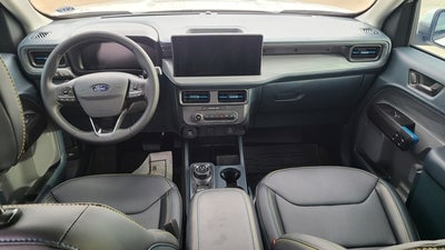 2025 Ford Maverick Lobo Standard