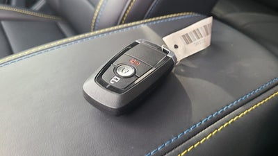 2025 Ford Maverick Lobo Standard