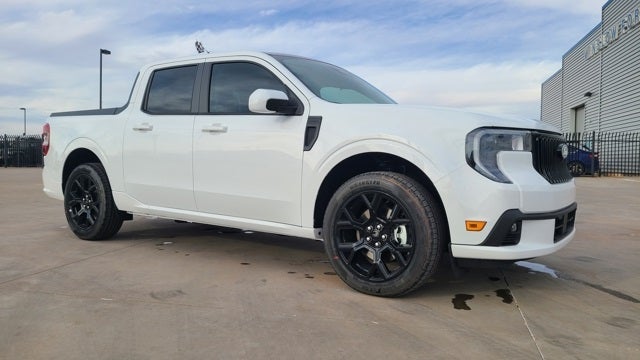 2025 Ford Maverick Lobo Standard