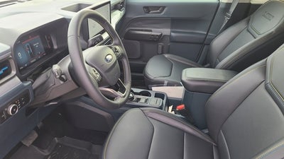 2025 Ford Maverick Lobo Standard