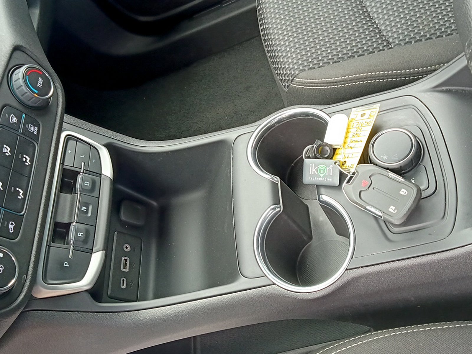 2024 GMC Terrain FWD SLE