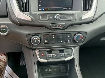 2024 GMC Terrain FWD SLE