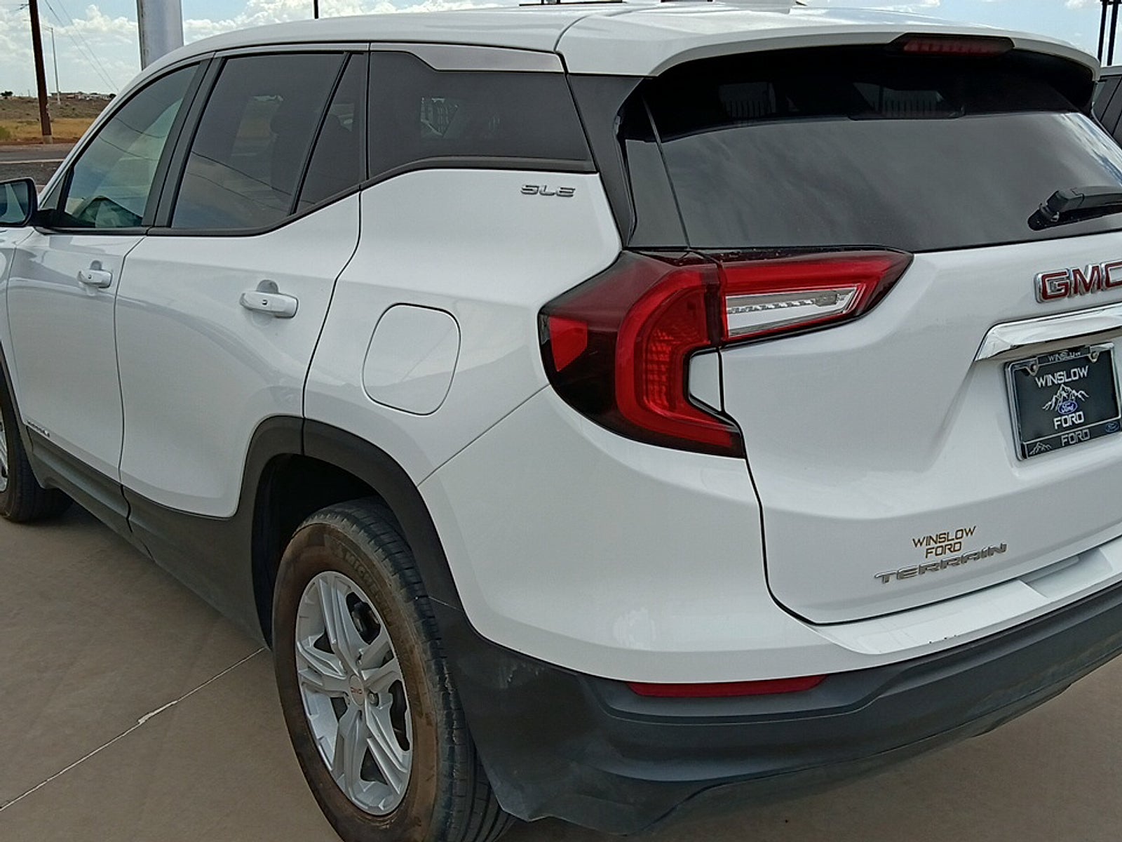 2024 GMC Terrain FWD SLE