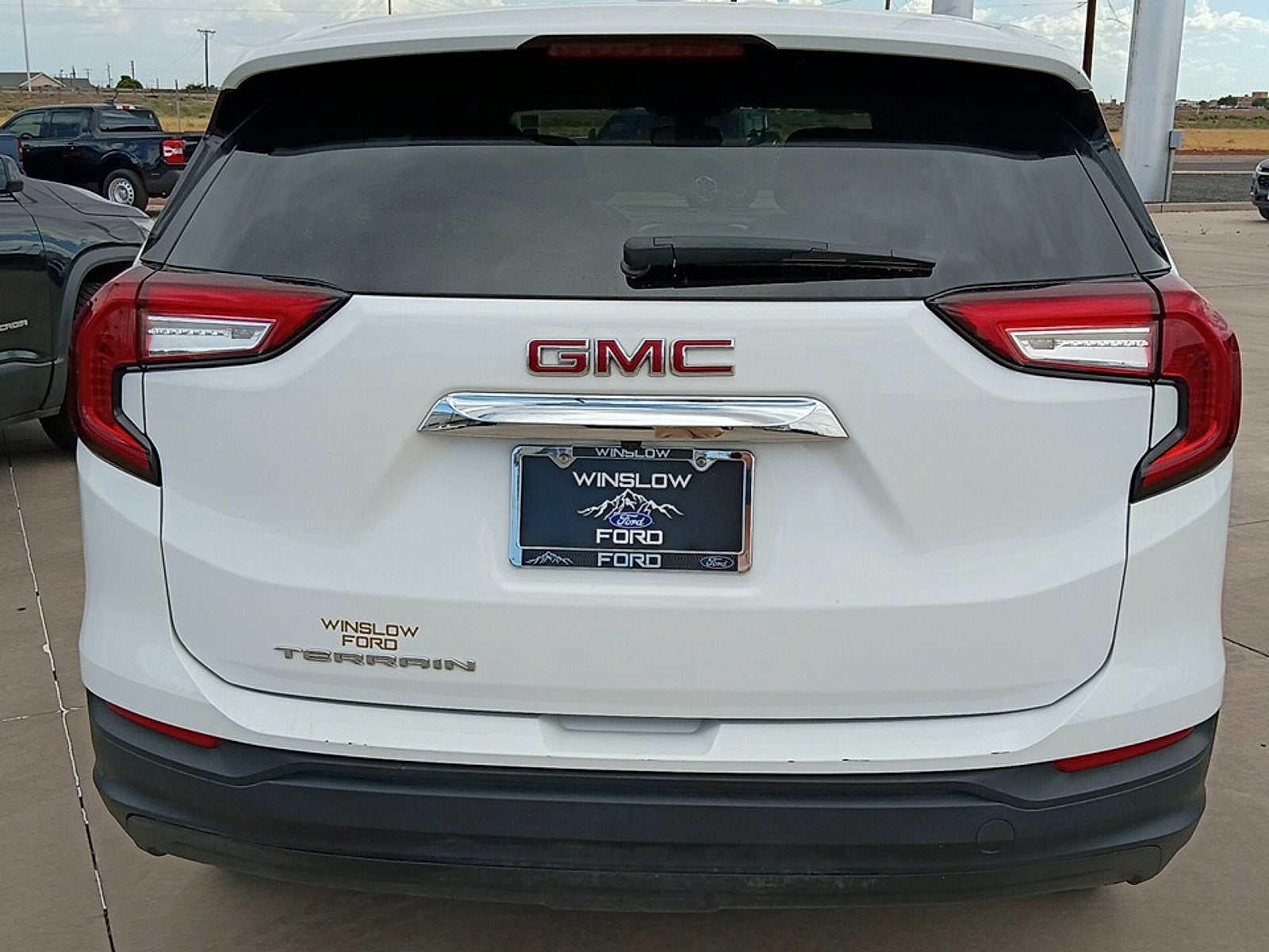 2024 GMC Terrain FWD SLE