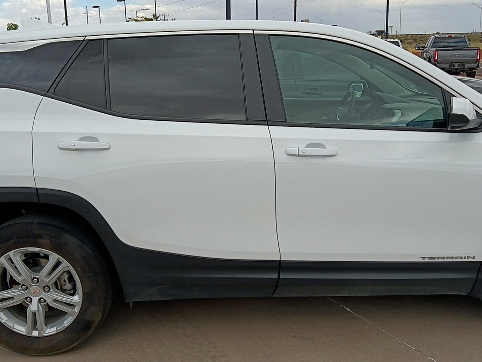 2024 GMC Terrain FWD SLE
