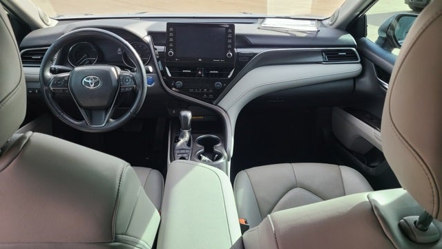 2021 Toyota Camry Hybrid XSE