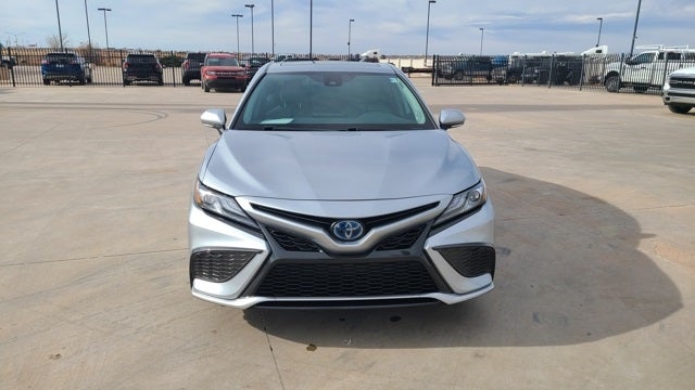 2021 Toyota Camry Hybrid XSE