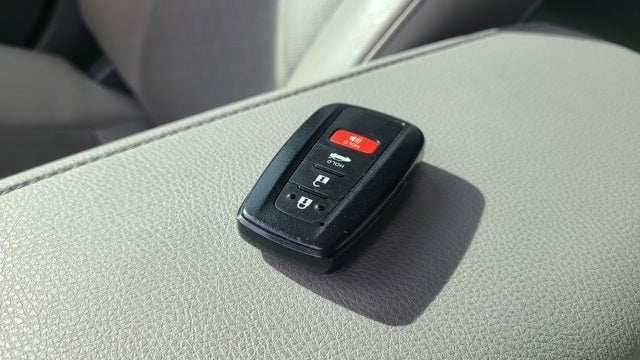 2021 Toyota Camry Hybrid XSE