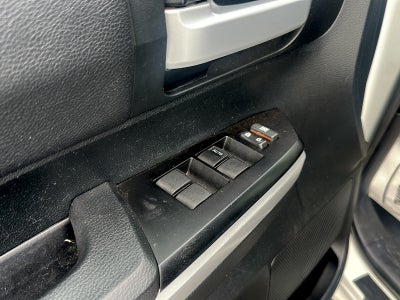 2017 Toyota Tundra 4WD Base