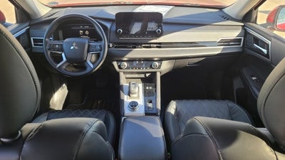 2023 Mitsubishi Outlander PHEV Base