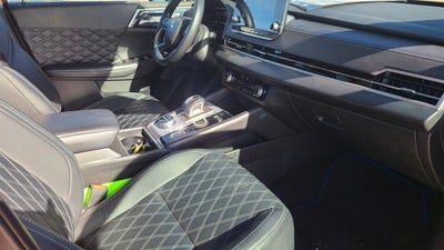 2023 Mitsubishi Outlander PHEV Base