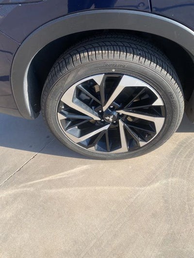 2024 Mitsubishi Outlander PHEV Base