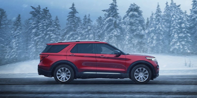 2023 Ford Explorer Icy Road